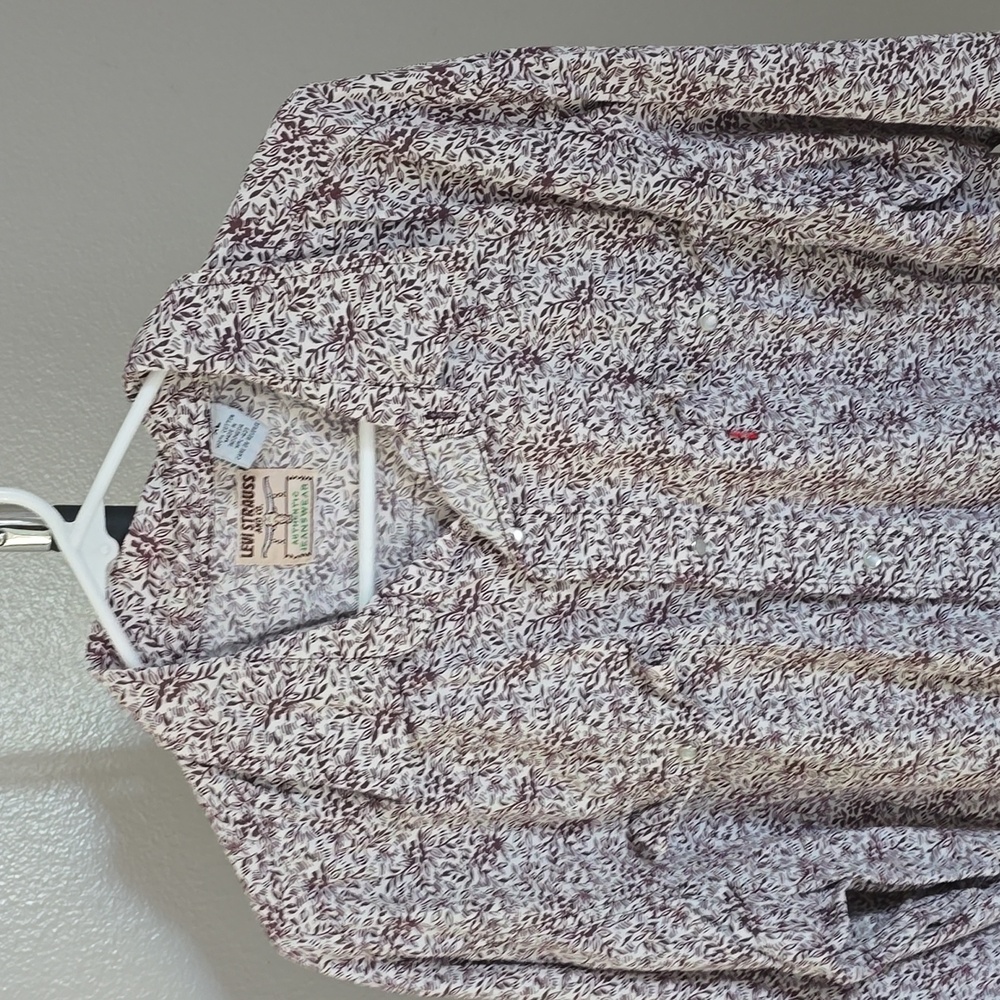 Levi Strauss and co pearl snap button down long sleeve shirt